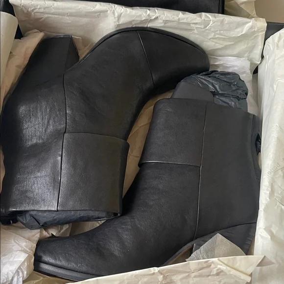 Rag and Bone Classic Newbury Bootie Black EU-37 US-7
